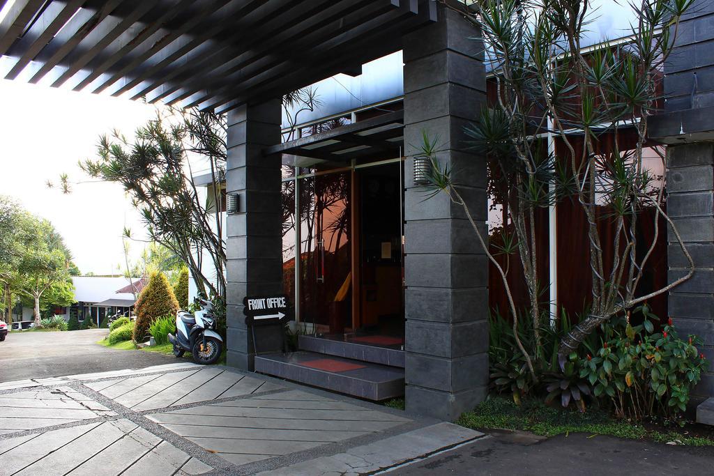 The Rizen Hotel Cisarua Eksteriør billede