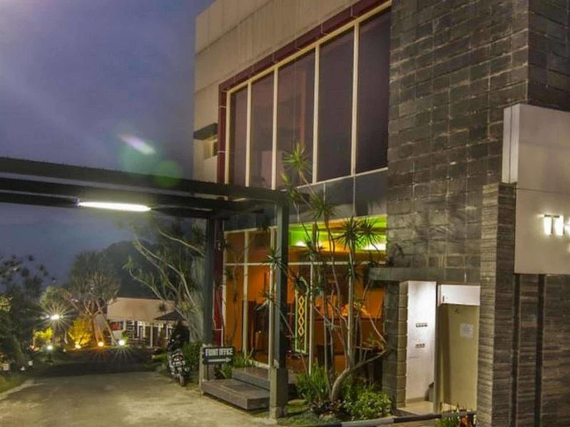 The Rizen Hotel Cisarua Eksteriør billede